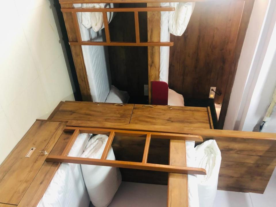 Everest Stays Rooms And Dormitory Bombay Extérieur photo