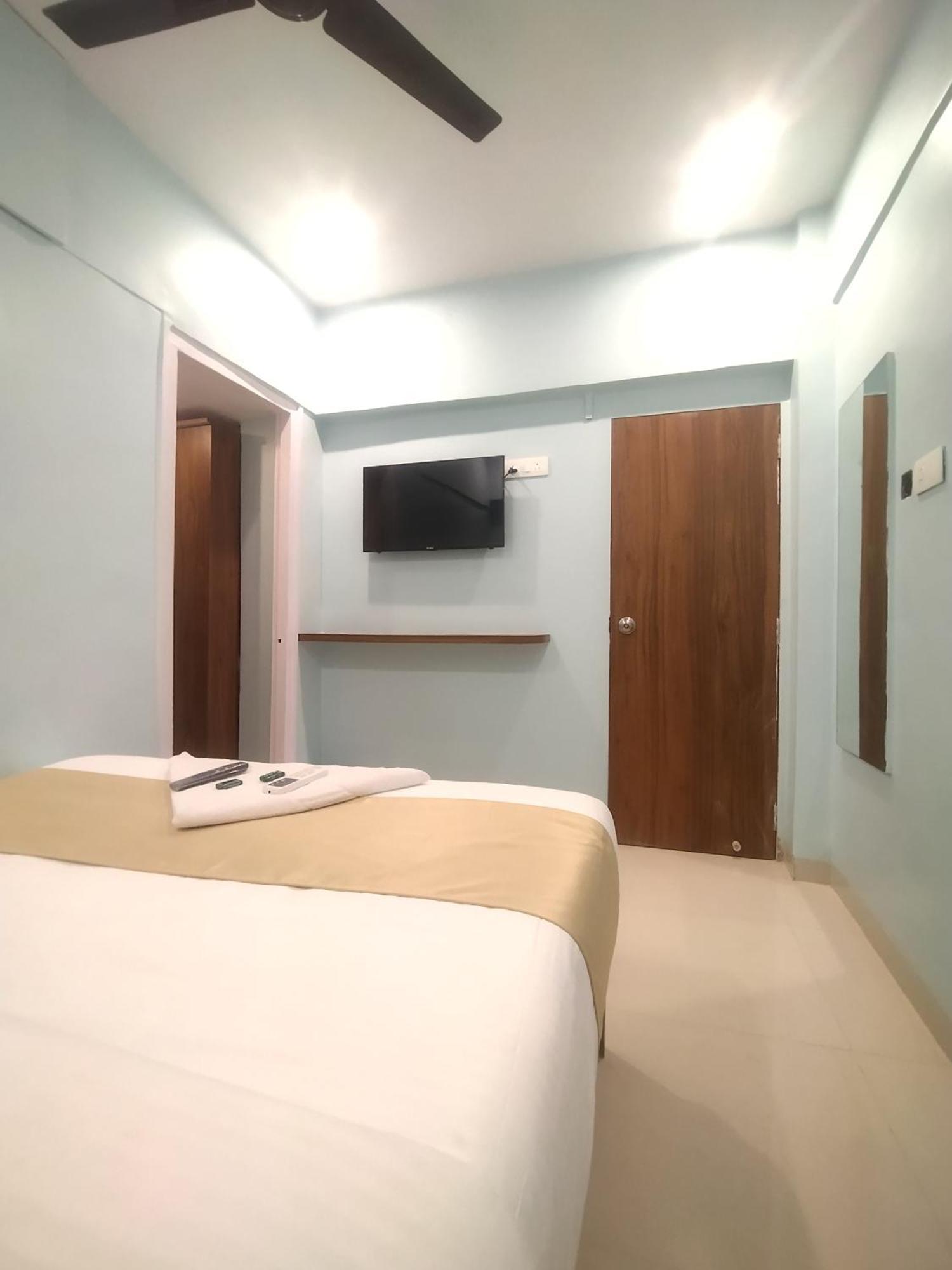 Everest Stays Rooms And Dormitory Bombay Extérieur photo