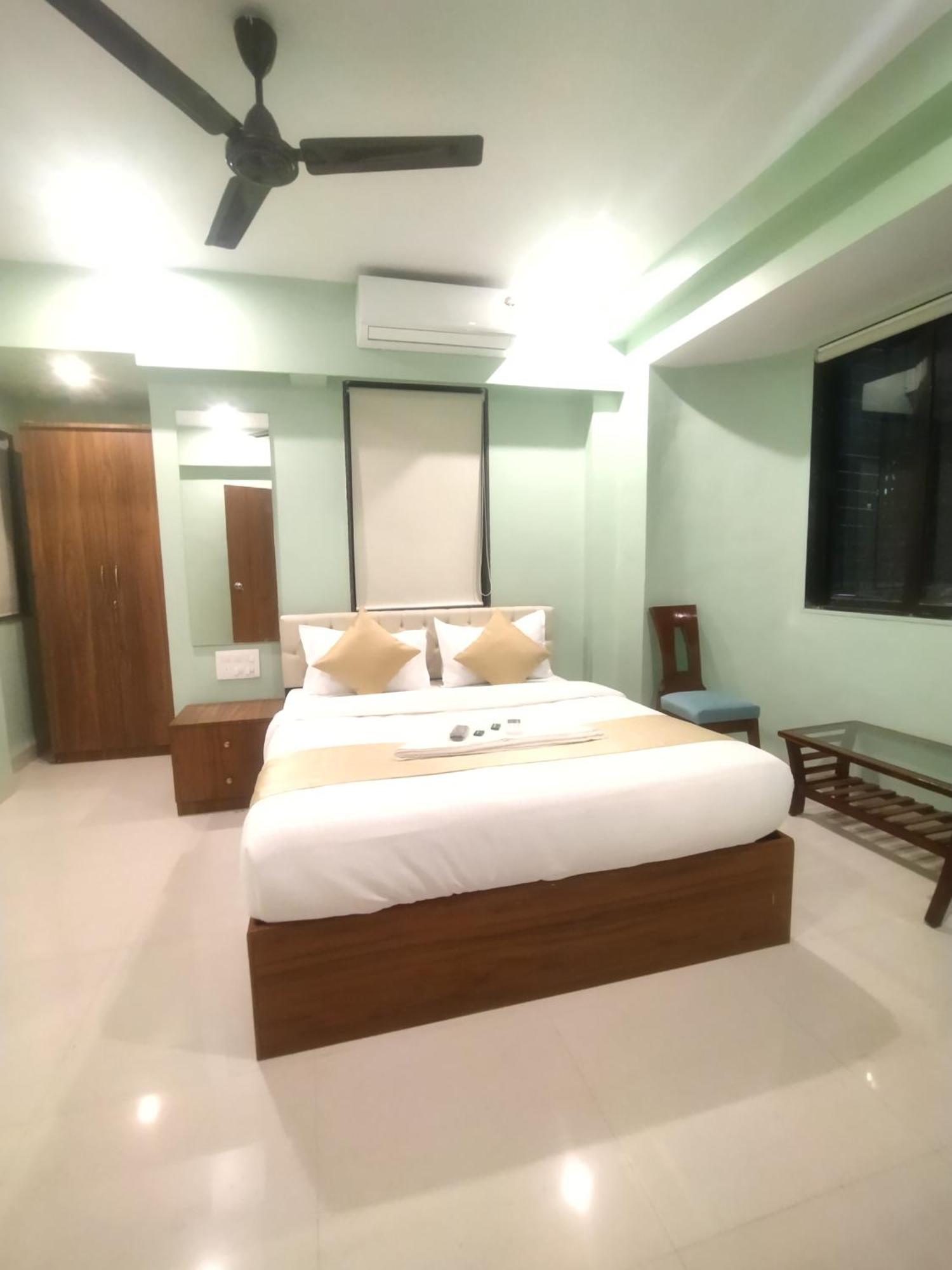 Everest Stays Rooms And Dormitory Bombay Extérieur photo